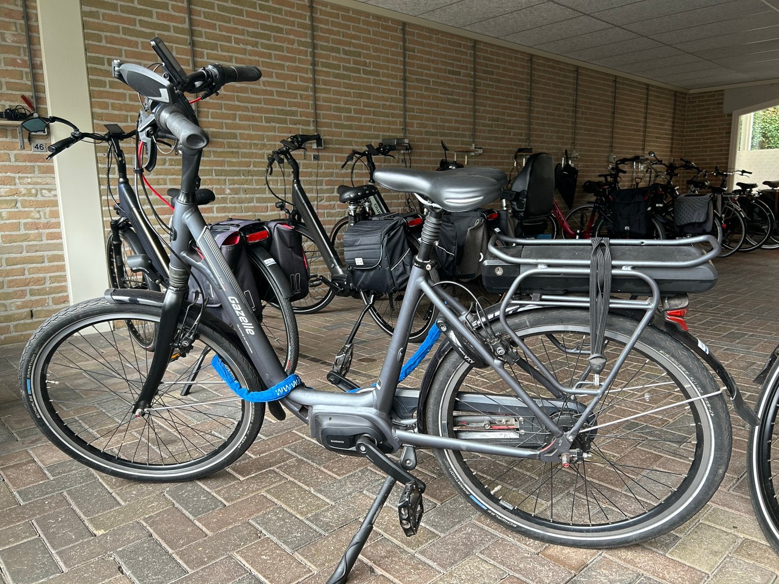 Gazelle Ami C7 elektrische fiets - senior lage instap - zgan, Ophalen, Zo goed als nieuw, 47 tot 51 cm, 50 km per accu of meer