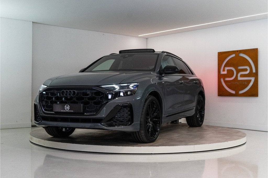 Audi Q8 60 TFSI E Quattro S-Edition Competition 490PK FACELI, Auto's, Audi, Bedrijf, Te koop, Q8, 360° camera, 4x4, ABS, Achteruitrijcamera