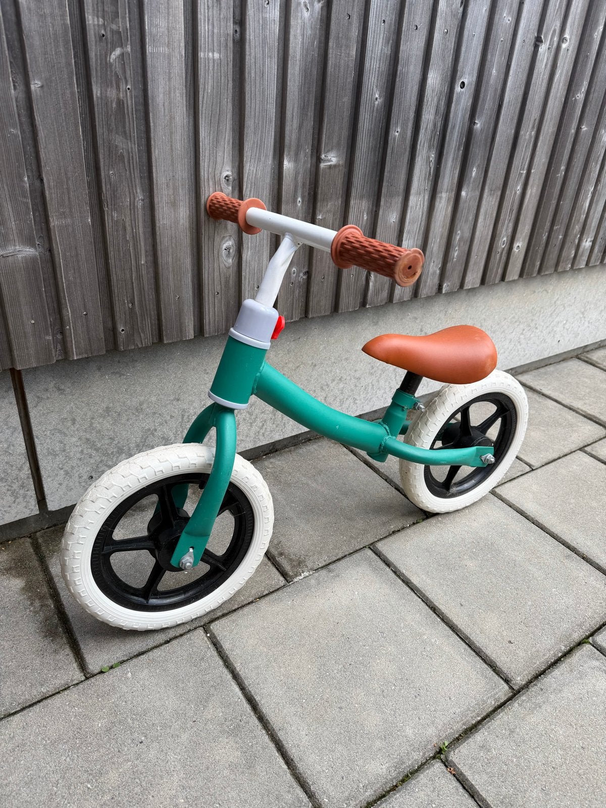Kinderloopfiets - Perfect voor de eerste fietservaring, Fietsen en Brommers, Ophalen, Zo goed als nieuw, Minder dan 16 inch