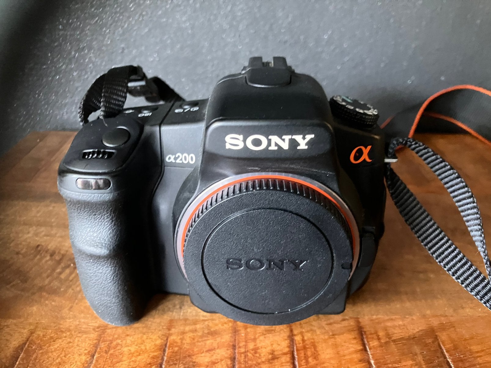 Sony Alpha A200 body, Audio, Tv en Foto, Fotocamera's Digitaal, Ophalen of Verzenden, Zo goed als nieuw, Sony, Geen optische zoom