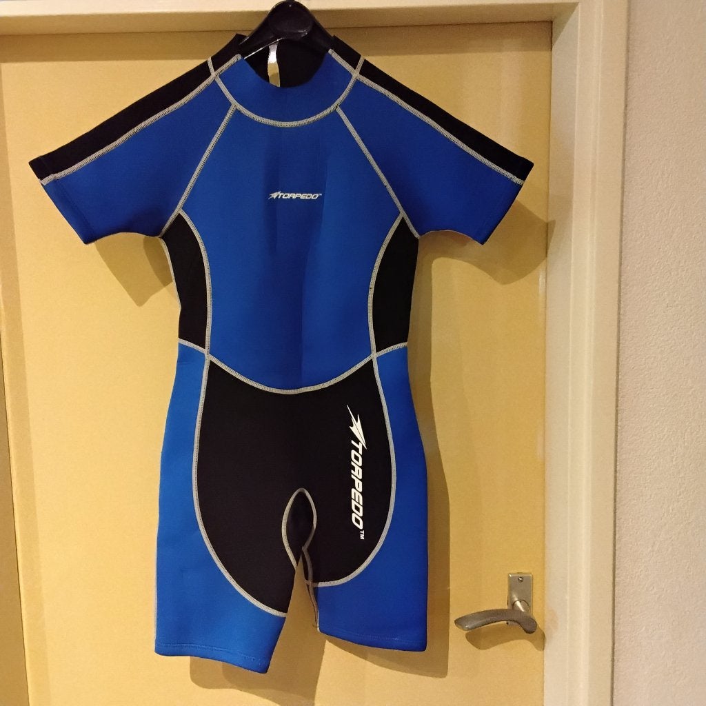 Torpedo wetsuit maat (M) (12-14 jaar), Ophalen, Zo goed als nieuw, Kind, Wetsuit