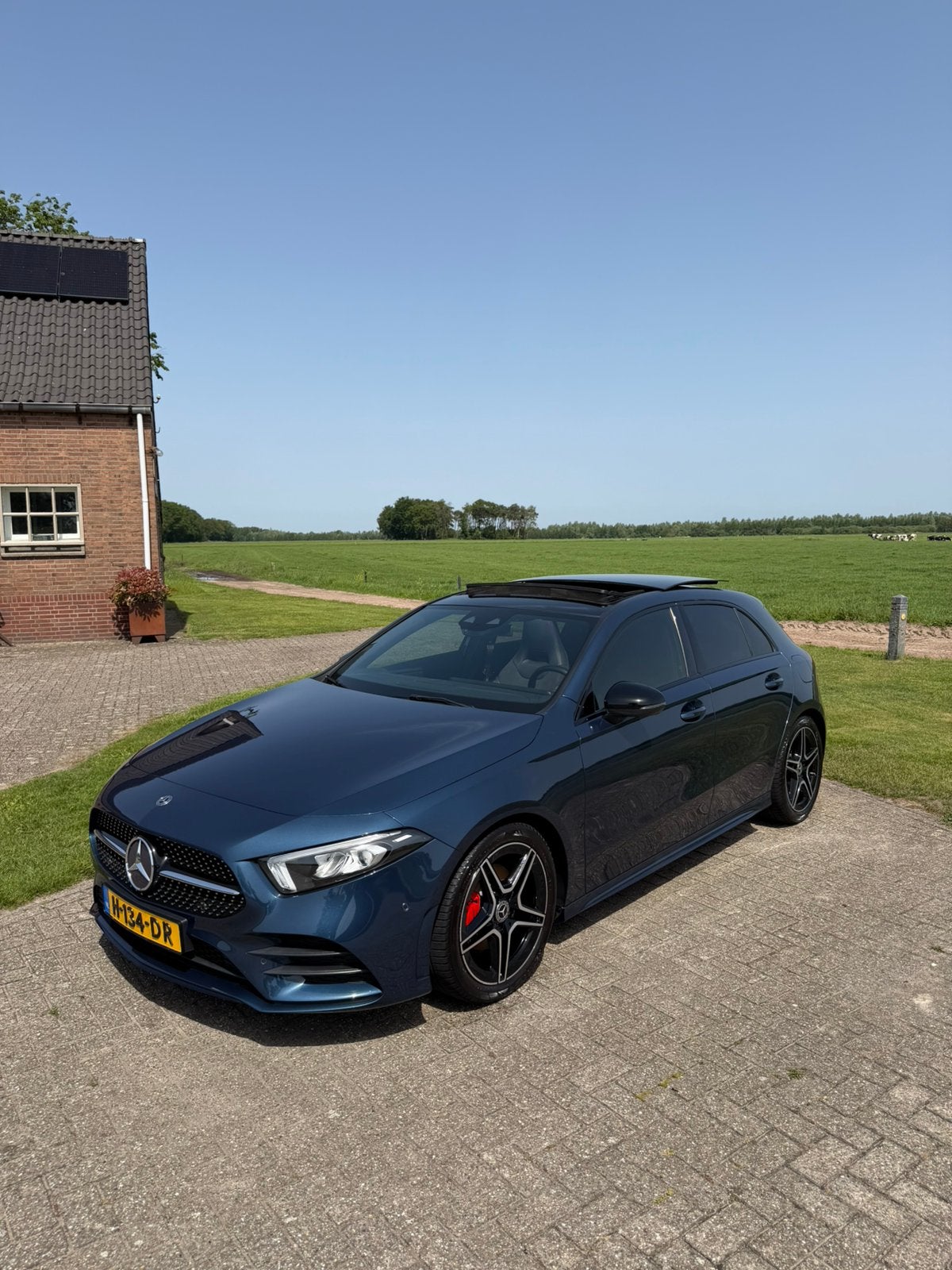 Mercedes-Benz A-Klasse A 180 136pk 7G-DCT Blauw, 136 pk, 4 cilinders, Blauw, Origineel Nederlands