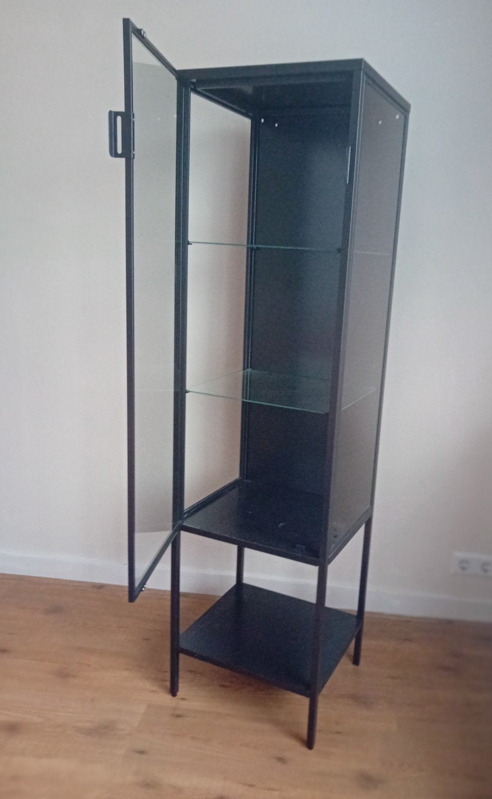 IKEA Rudsta vitrinekast - Zwart, 52x37x155 cm, Ophalen, Minder dan 50 cm, Met deur(en), Zo goed als nieuw