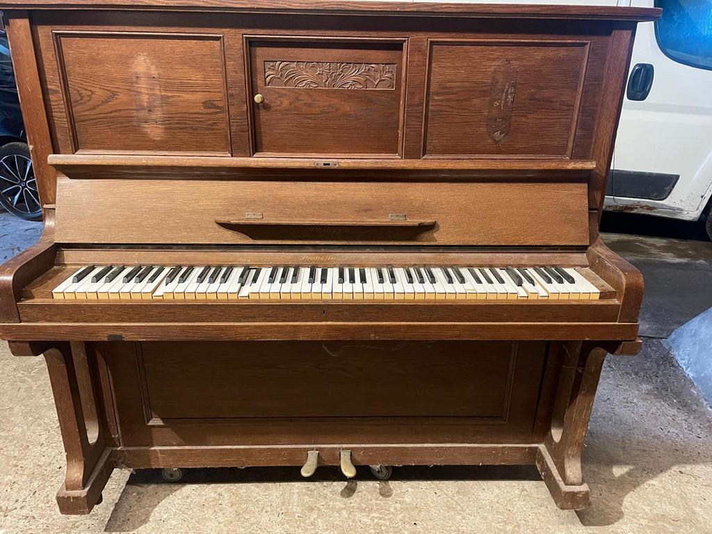 Piano (Philipps frankfurt-main), Muziek en Instrumenten, Piano's, Ophalen, Gebruikt, Bruin, Piano