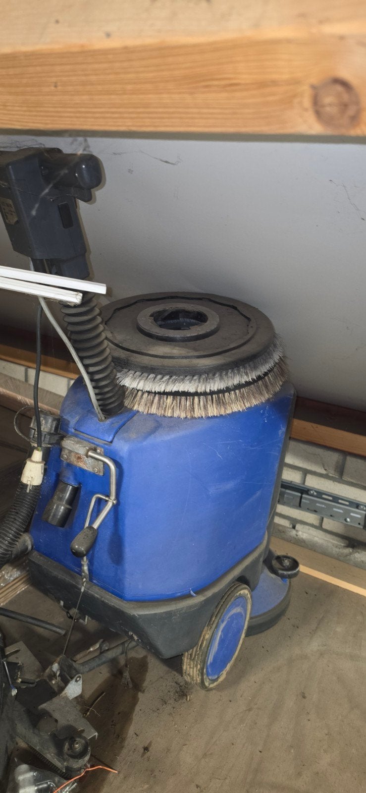 Alto SSE 430 Schrobmachine - Inclusief nieuwe waterklep, Ophalen, Gebruikt, Schrobmachine