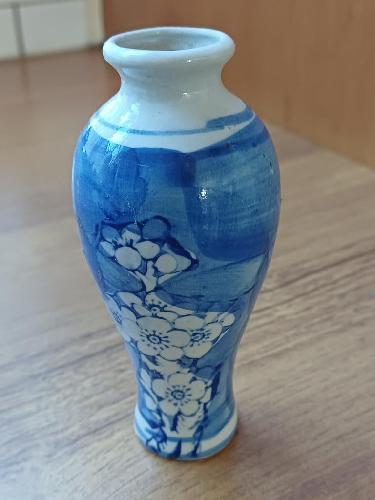 Delfts Blauw Mini Vaasje met Bloemenpatroon, Antiek en Kunst, Ophalen of Verzenden