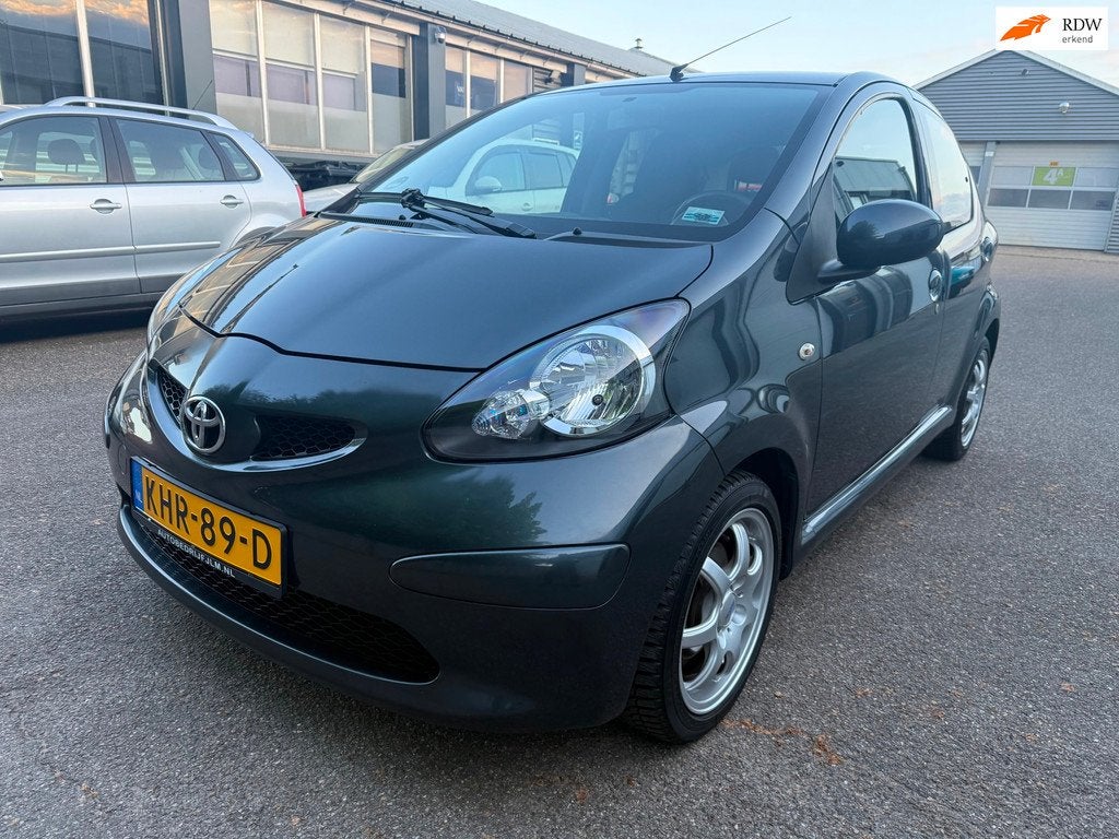 Toyota Aygo 1.0-12V Access Airco (Lichtmetalen velgen), Auto's, Toyota, Voorwielaandrijving, Stof, Gebruikt, Overige carrosserieën