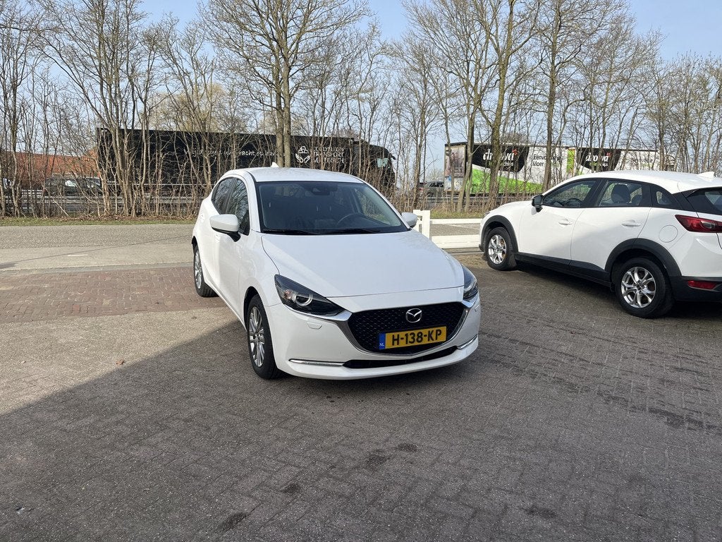 Mazda 2 1.5 Skyactiv-G Luxury CARPLAY CLIMA STOEL- EN STUURV, Auto's, Mazda, Voorwielaandrijving, Stof, 4 cilinders, Wit
