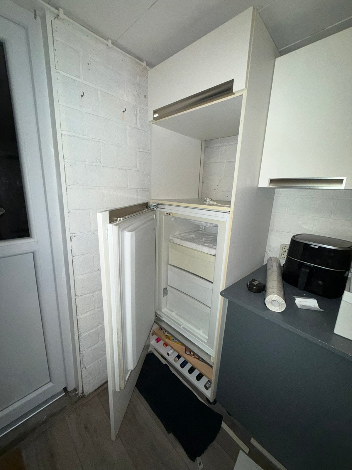 Kast incl inbouw vriezer GRATIS, Ophalen, Gebruikt, Minder dan 60 cm, 160 cm of meer