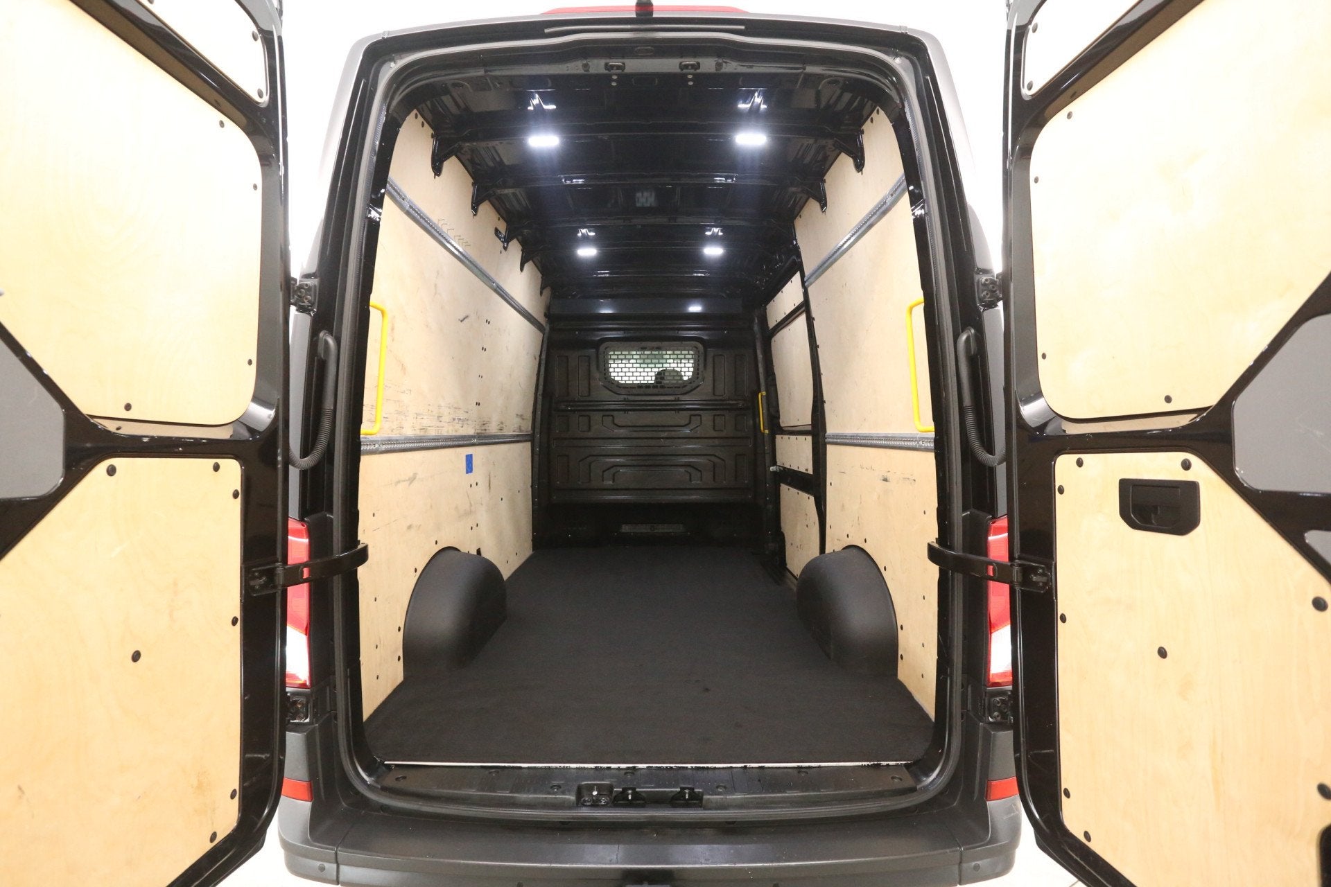 Volkswagen Crafter 2.0 TDI L3H3 | 3000KG Trekgew. | Airco |, Auto's, Stof, Gebruikt, Euro 6, 4 cilinders