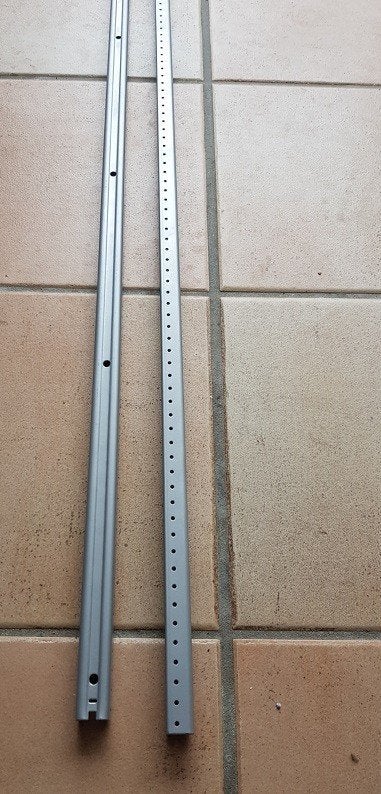 2 stuks muur/ wandrails rail 100 cm lang grijs dragers wit, Huis en Inrichting, Woonaccessoires | Wandplanken en Boekenplanken