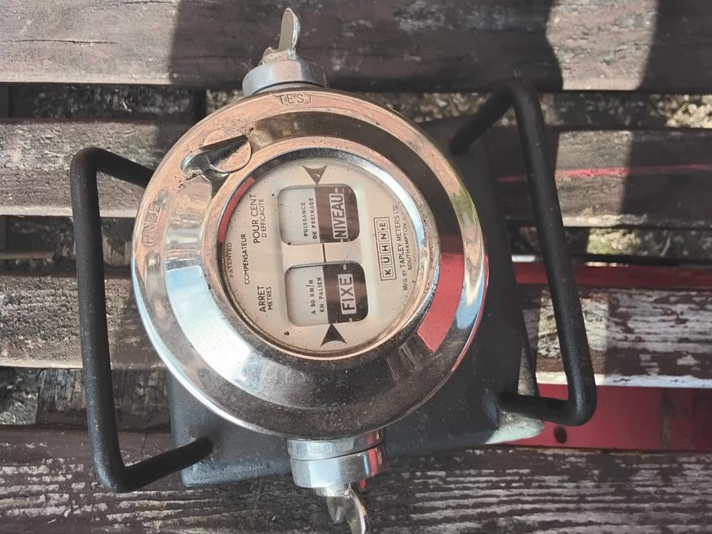 Remvertragingsmeter - Optisch Afleesbaar - Zo Goed Als Nieuw, Ophalen