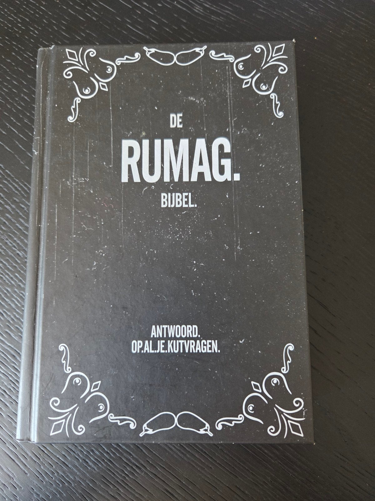Rumag - De Rumag bijbel, Rumag, Ophalen of Verzenden, Zo goed als nieuw, Mode algemeen