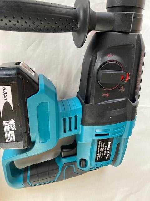 Foto 12 van Boor Hamer PROF 800W SDS 26MM past op Makita Accu 18V LXT