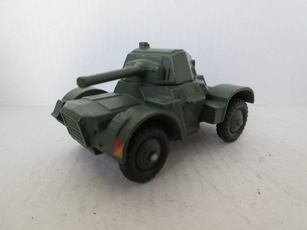 Dinky Toys Armoured Car nr. 670, Ophalen of Verzenden, Gebruikt, Overige typen, Dinky Toys