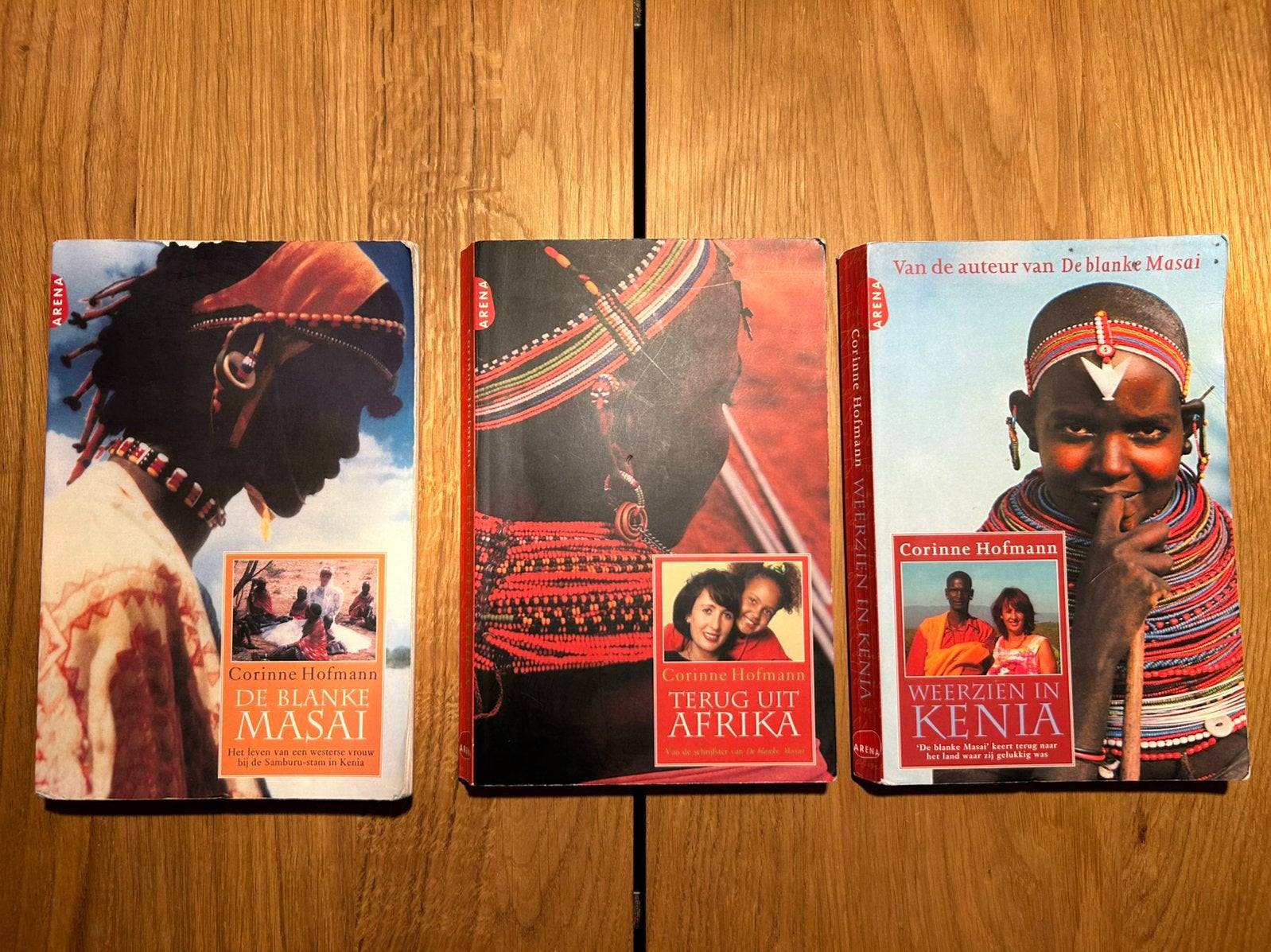 De blanke Masai, Terug uit Afrika, Weerzien in Kenia, Boeken, Ophalen of Verzenden, Gelezen