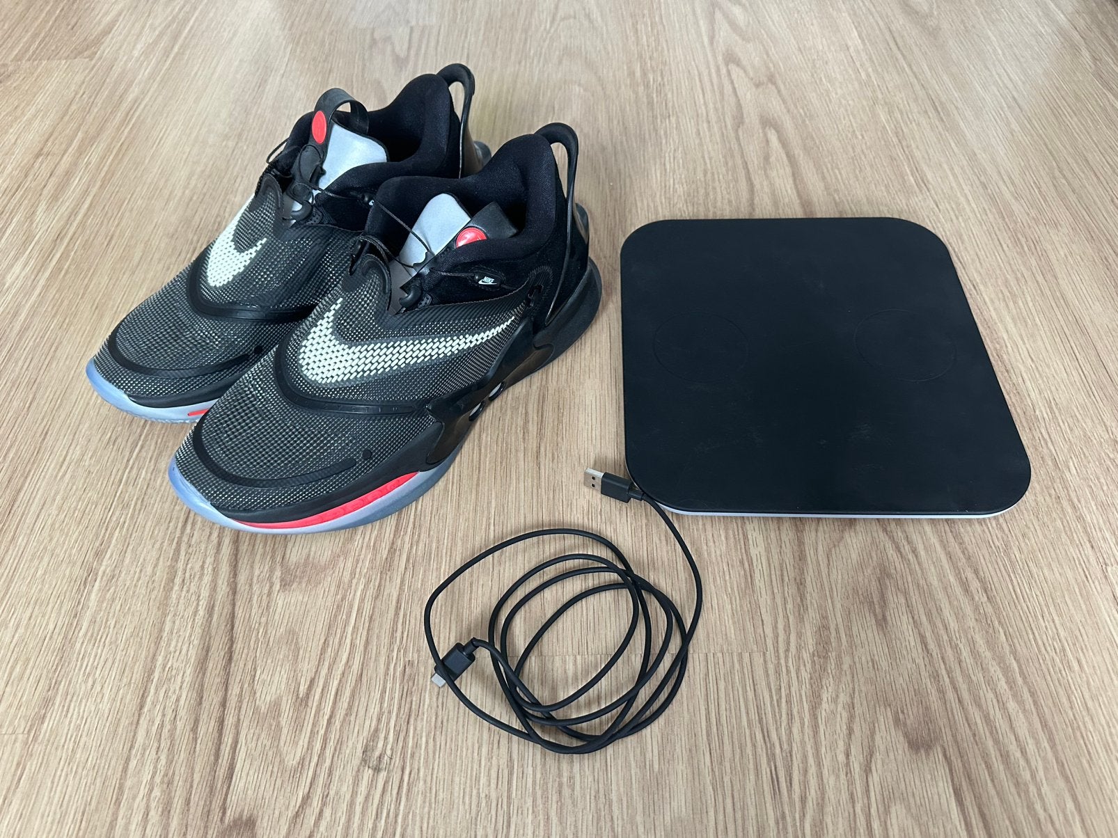 Nike adapt BB 2.0, maat 44, Kleding | Heren, Schoenen, Zwart, Ophalen of Verzenden, Sneakers of Gympen, Gedragen