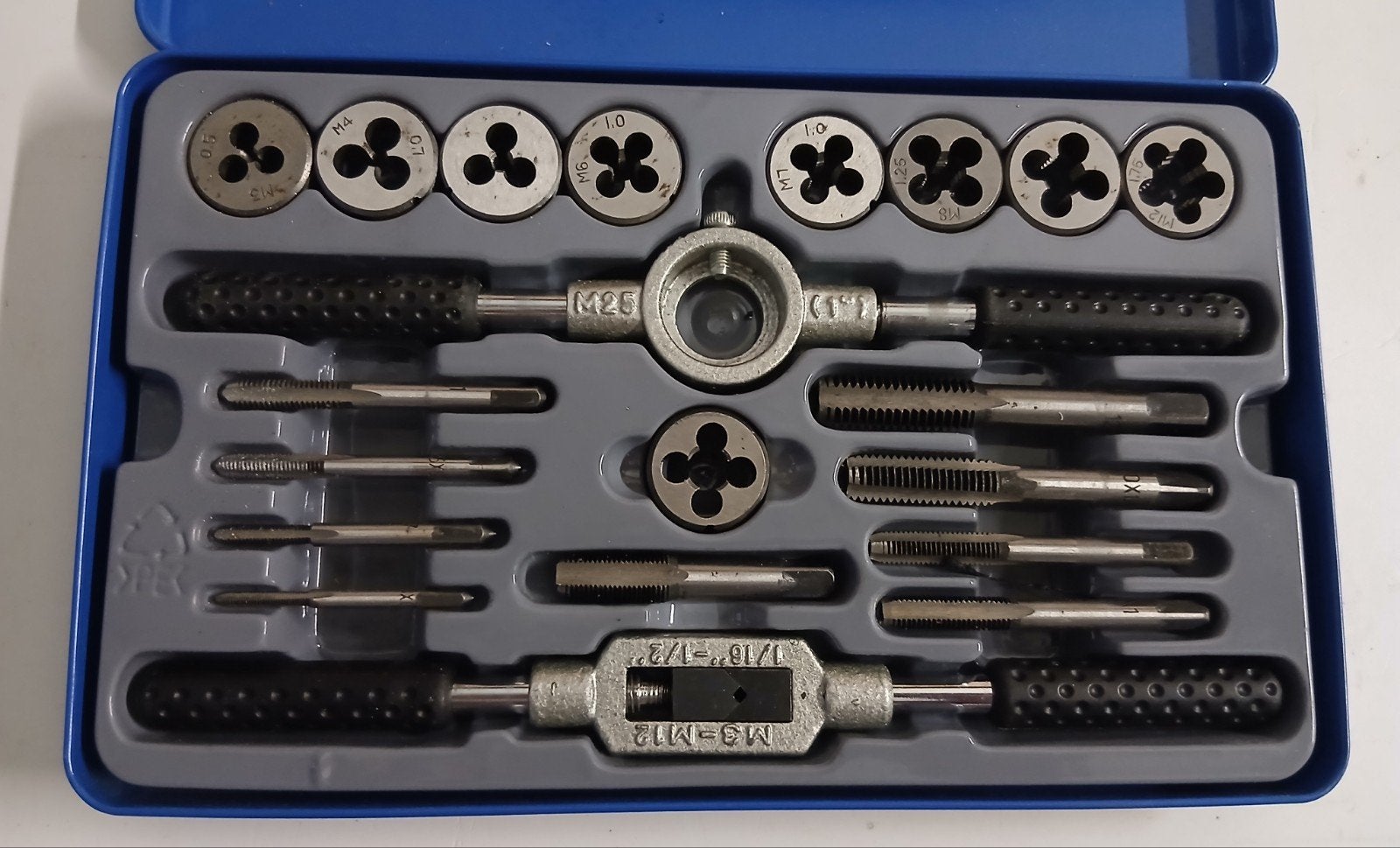 20 delig Draadsnijtap en set merk Powerfix zo goed als nieuw, Ophalen of Verzenden, Zo goed als nieuw, Gereedschapsset, Overige merken