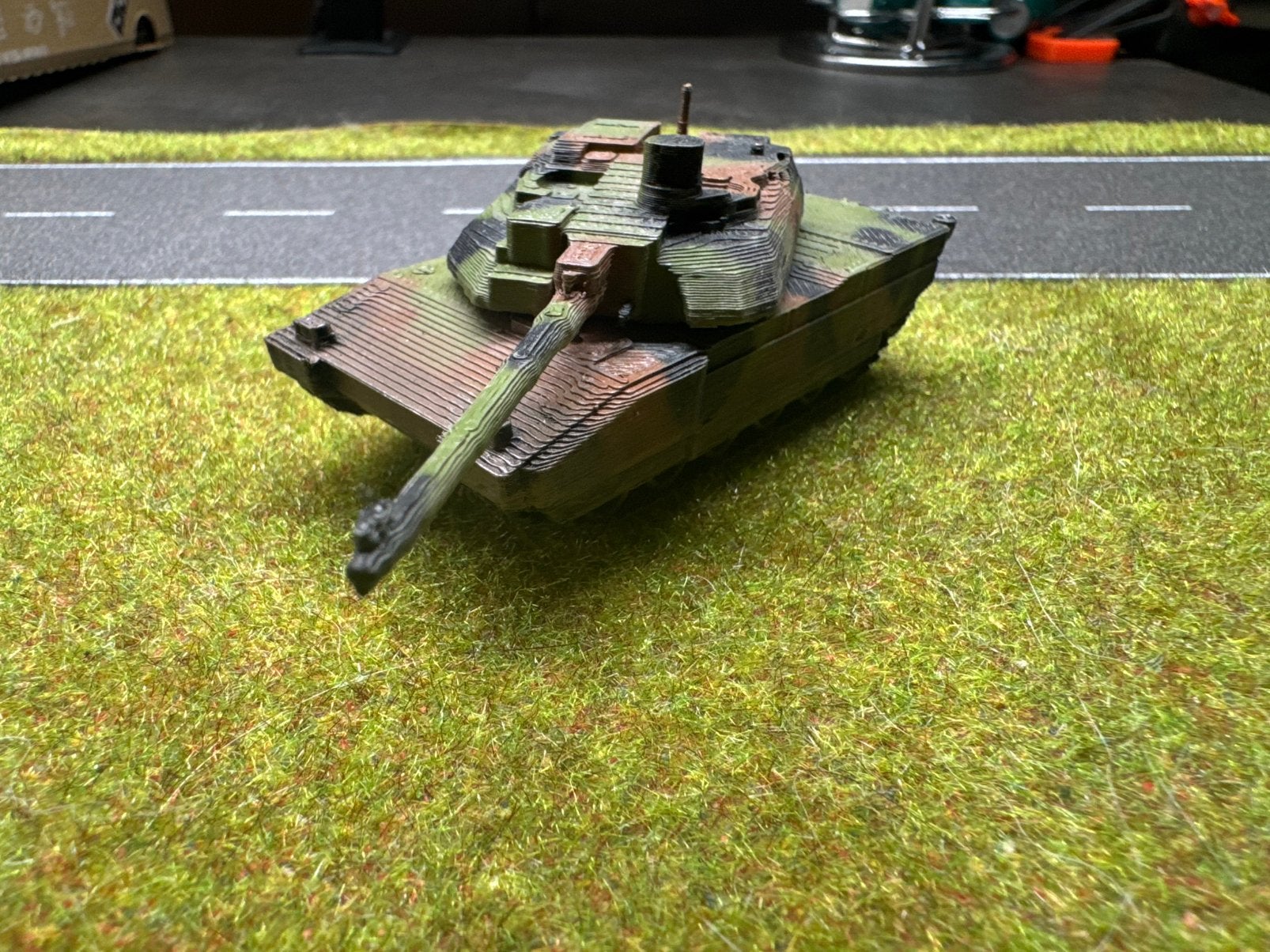 AMX 56 Leclerc S2 1:87, Hobby en Vrije tijd, Modelbouw | Radiografisch | Overige, Ophalen of Verzenden, Zo goed als nieuw
