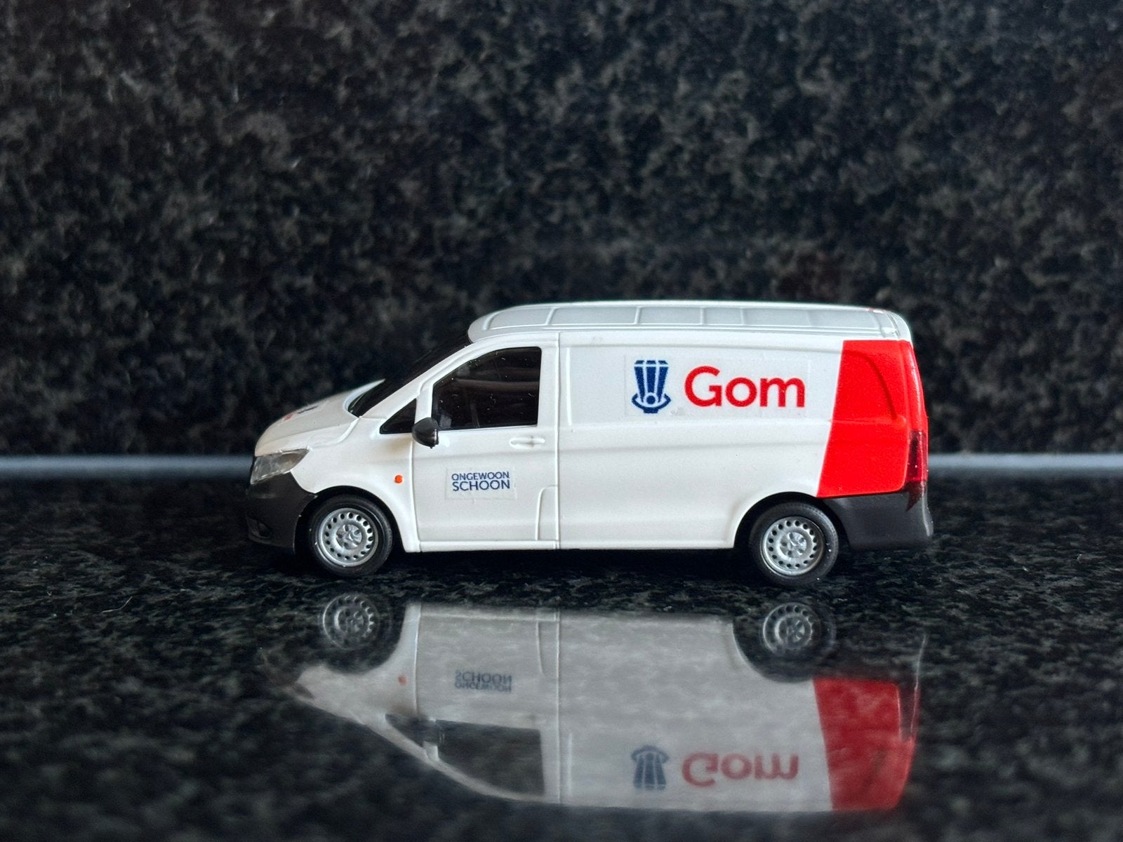 Decals transfer logo set Gom schoonmaak bedrijf 1:87 H0, Verzenden, Nieuw, Overige merken