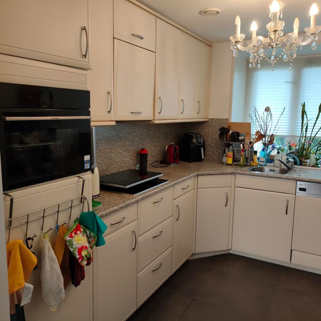 (Zonder Oven)Complete keuken met inbouwkoelkast en kookplaat, Ophalen, Gebruikt, Hoekkeuken