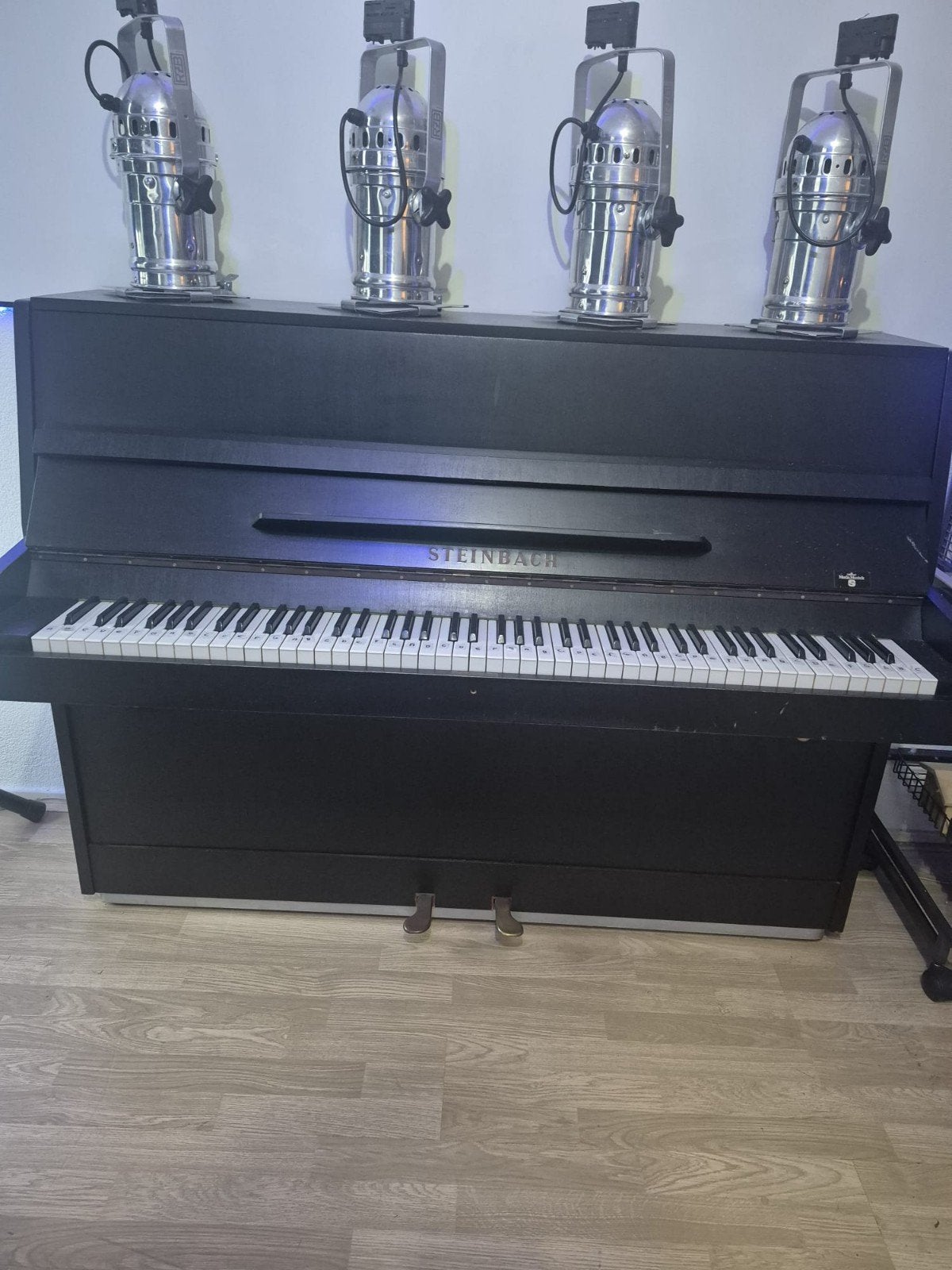 Steinbach Piano (vorig jaar gestemd) GRATIS, Muziek en Instrumenten, Ophalen of Verzenden, Gebruikt