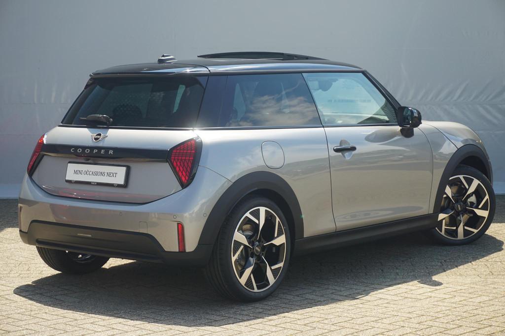 MINI 3-deurs Cooper C Panorama Dak / Head-Up / Stoelverwarmi, Auto's, Stof, 156 pk, Met garantie (alle), 4 stoelen