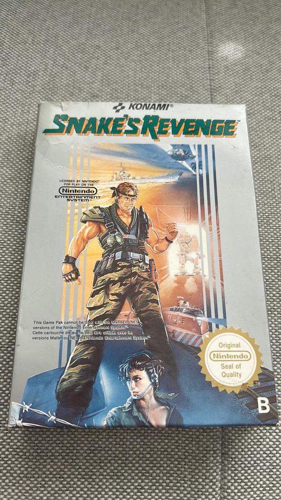 Snake's Revenge NES compleet in doos, Spelcomputers en Games, Games | Nintendo NES, Ophalen, Gebruikt