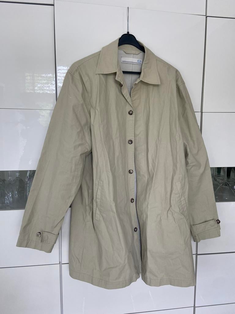 Sergio Tacchini trench coat, Milano. Maat L. In goede staat!, Ophalen of Verzenden, Gedragen, Maat 52/54 (L), Beige