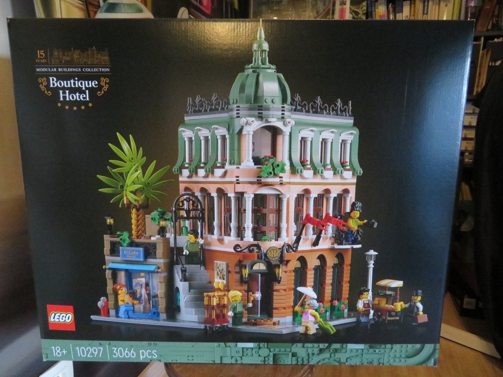 Lego Creator Expert 10297 Boutique Hotel (2021), Kinderen en Baby's, Lego, Nieuw, Ophalen of Verzenden, Ongeopend/sealed