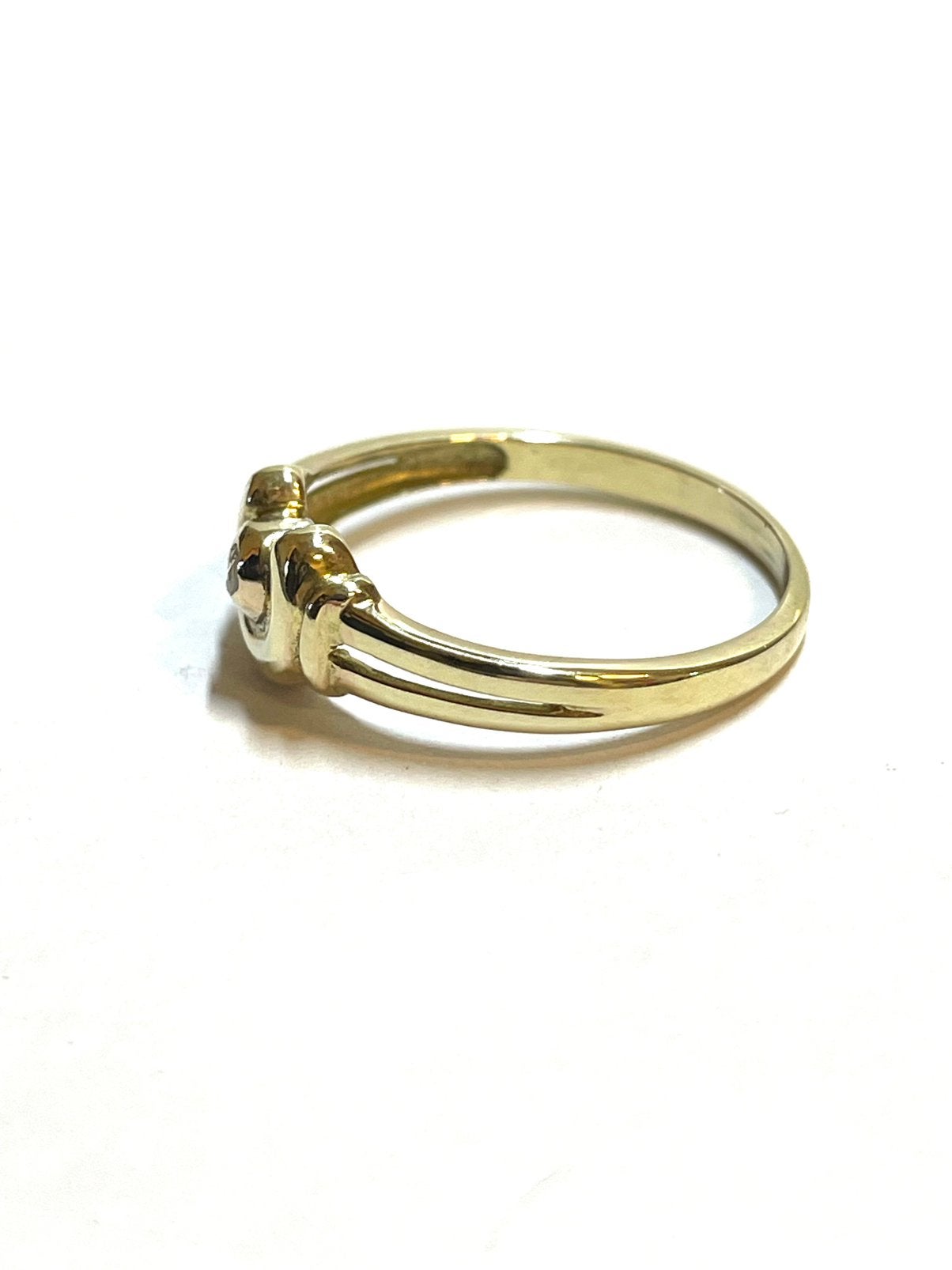 8k gouden ring met een diamant, 18 tot 19, -, -, Ophalen of Verzenden