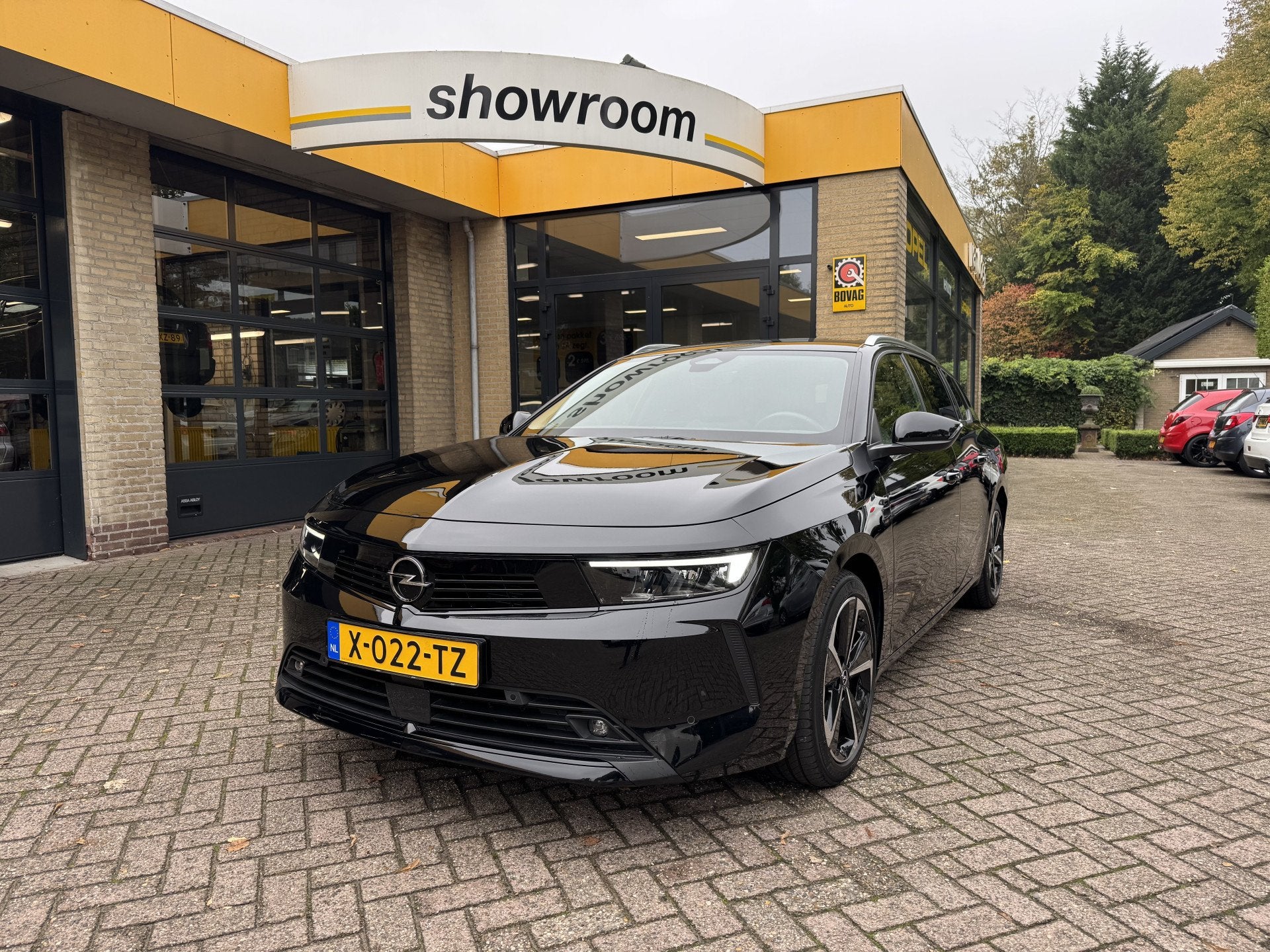 Opel Astra Sports Tourer 1.6 Hybrid Business Elegance Carpla, Auto's, Opel, Dealer onderhouden, Gebruikt, Euro 6, 4 cilinders