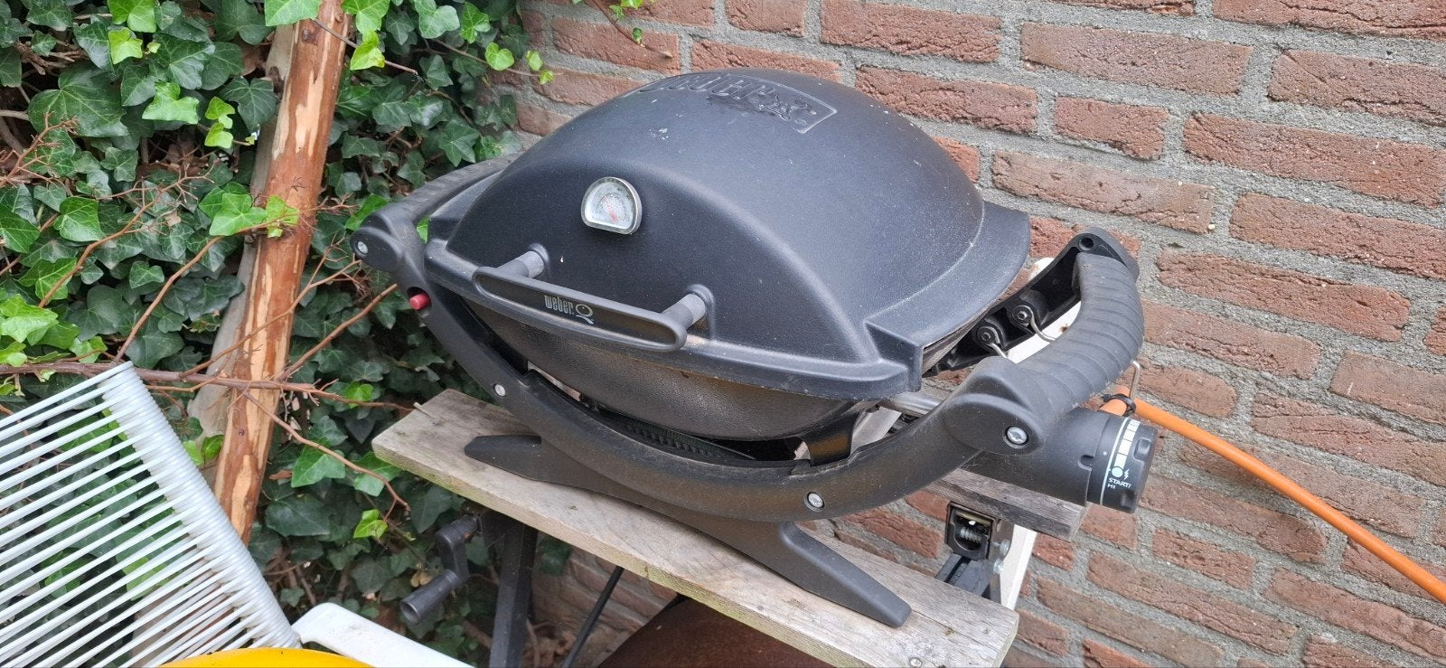 Weber Q100 gasbarbecue - Compact en krachtig, Ophalen, Gebruikt, Weber