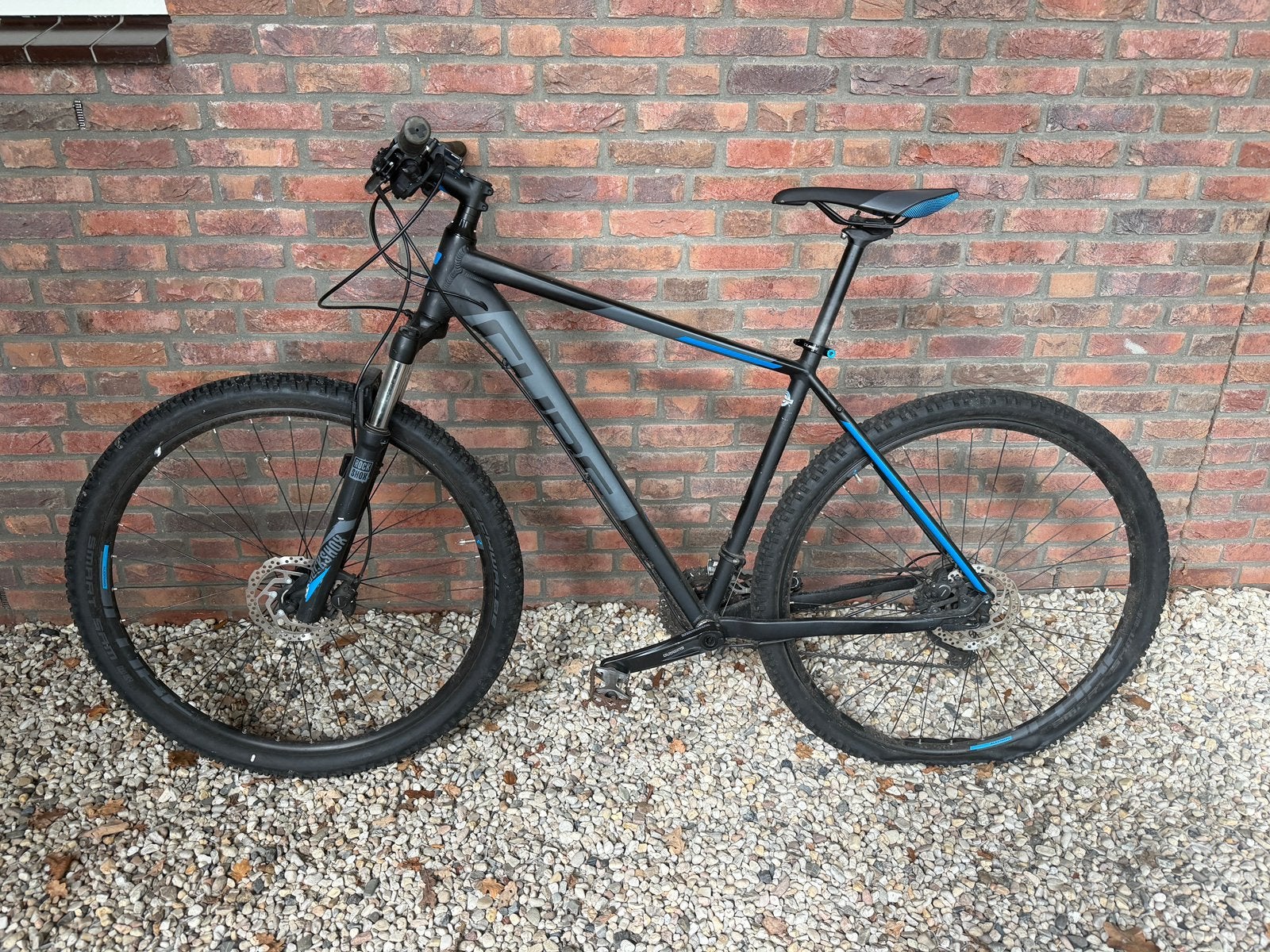 Cube attention 21’ black/blue, Ophalen, Gebruikt, Meer dan 20 versnellingen, Overige merken