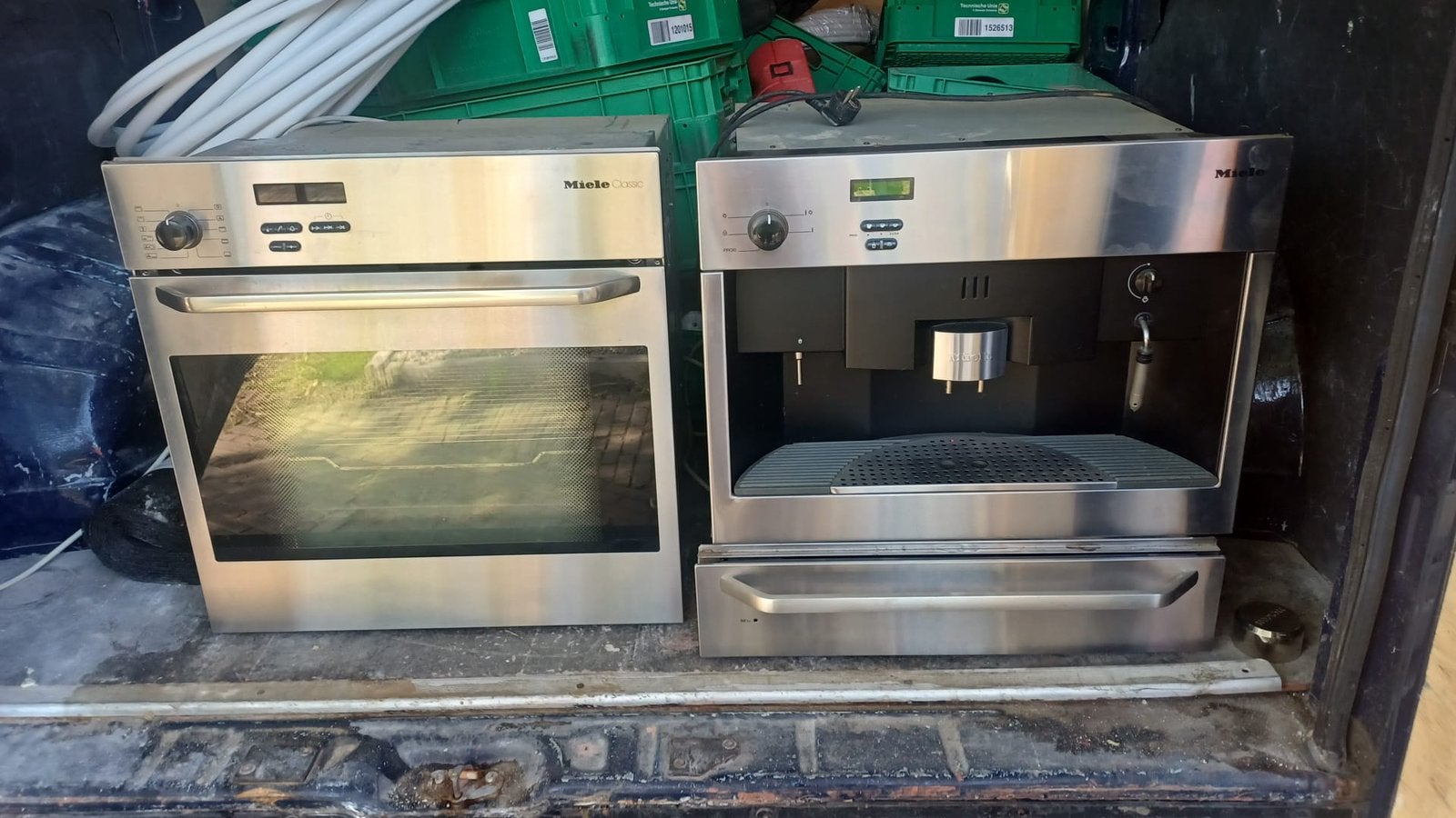 Miele oven miele koffiezetapparaat en miele warmtelade, Ophalen, Zo goed als nieuw
