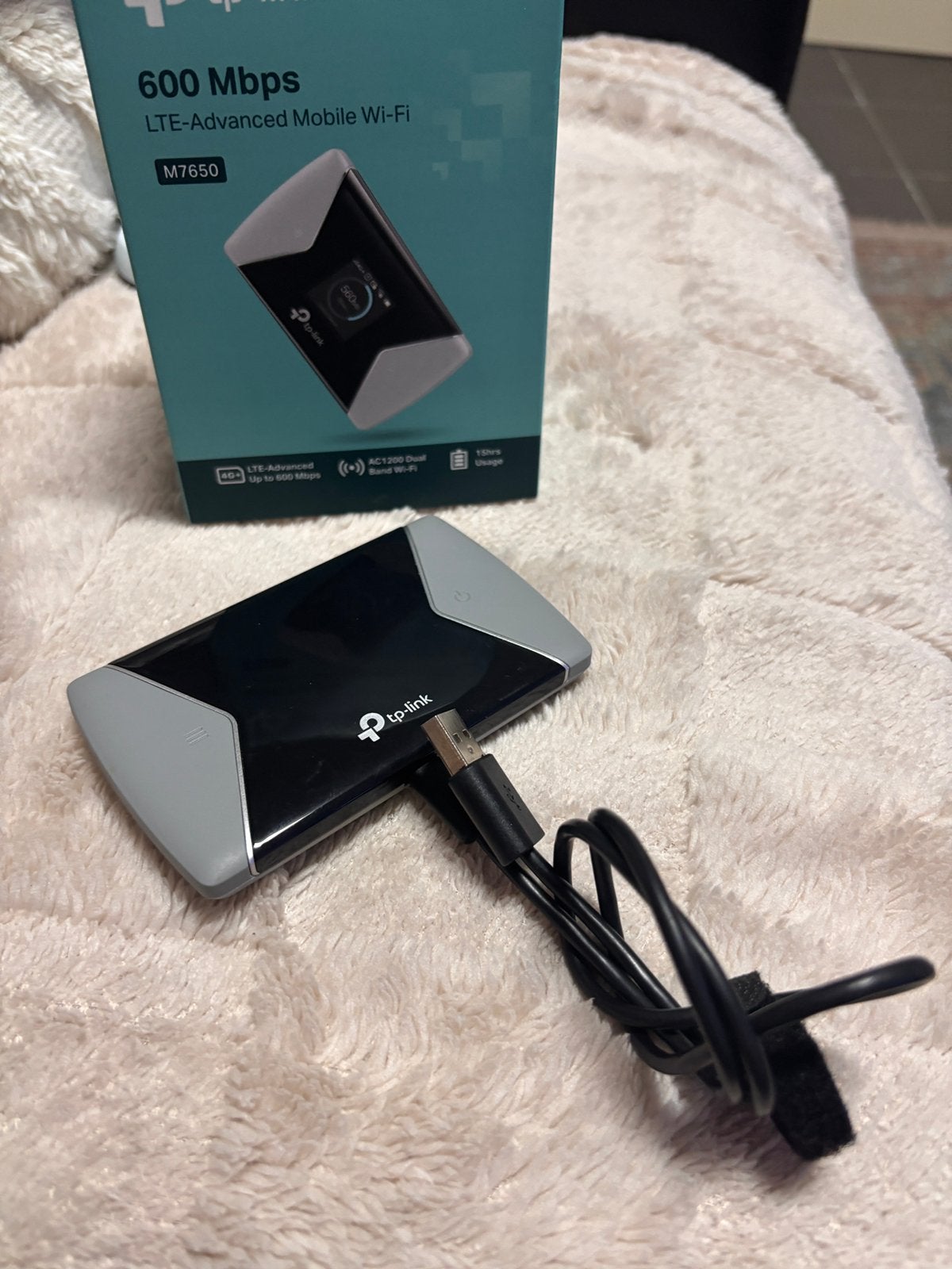 TP-Link M7650 4G+ Mobile WiFi Router (MiFi) – 600 Mbps, Computers en Software, Routers en Modems, Ophalen, Zo goed als nieuw