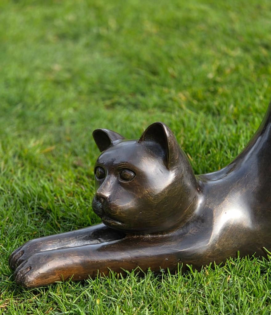 GROTE STREKKENDE POES / KAT / BRONZEN TUINBEELD, Dierenbeeld, Nieuw, Info@huisentuindecoratiemarie.nl, Huis en tuin decoratie marie