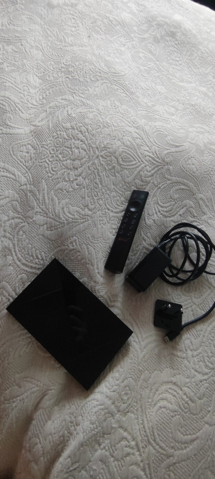 Nvidia Shield pro mediaplayer **2019**, Audio, Tv en Foto, Ophalen of Verzenden, Zo goed als nieuw, HDMI, Minder dan 500 GB