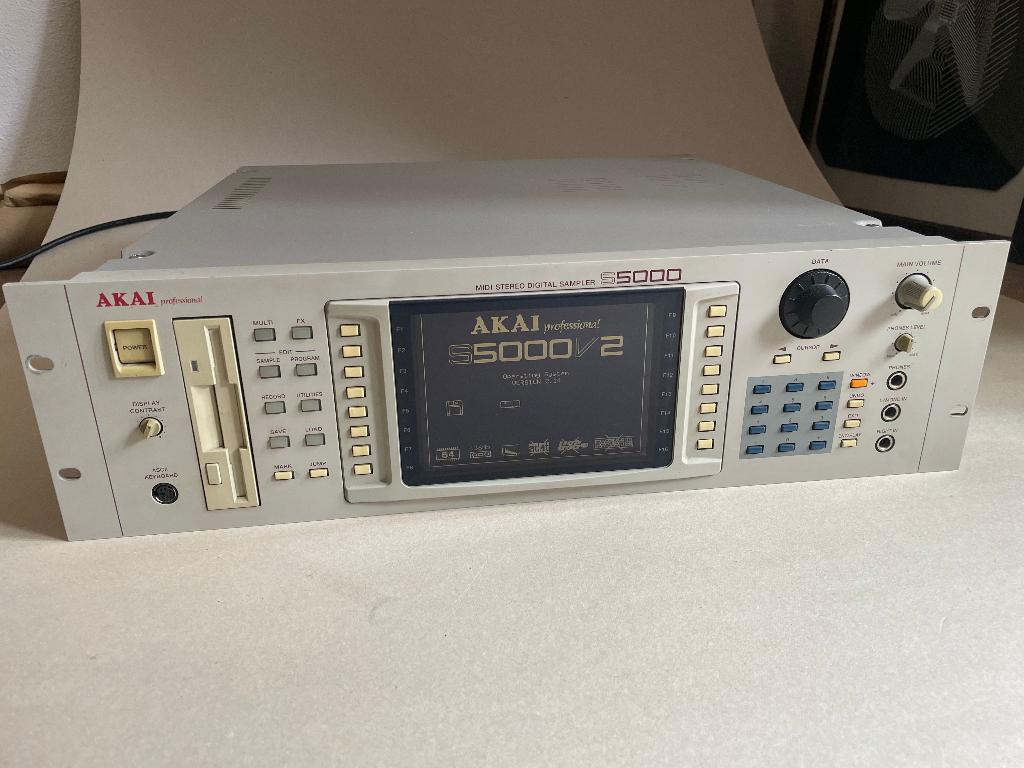 Akai s5000 sampler + EB20 FX Expansion + external SCSI drive, Muziek en Instrumenten, Samplers, Ophalen, Gebruikt