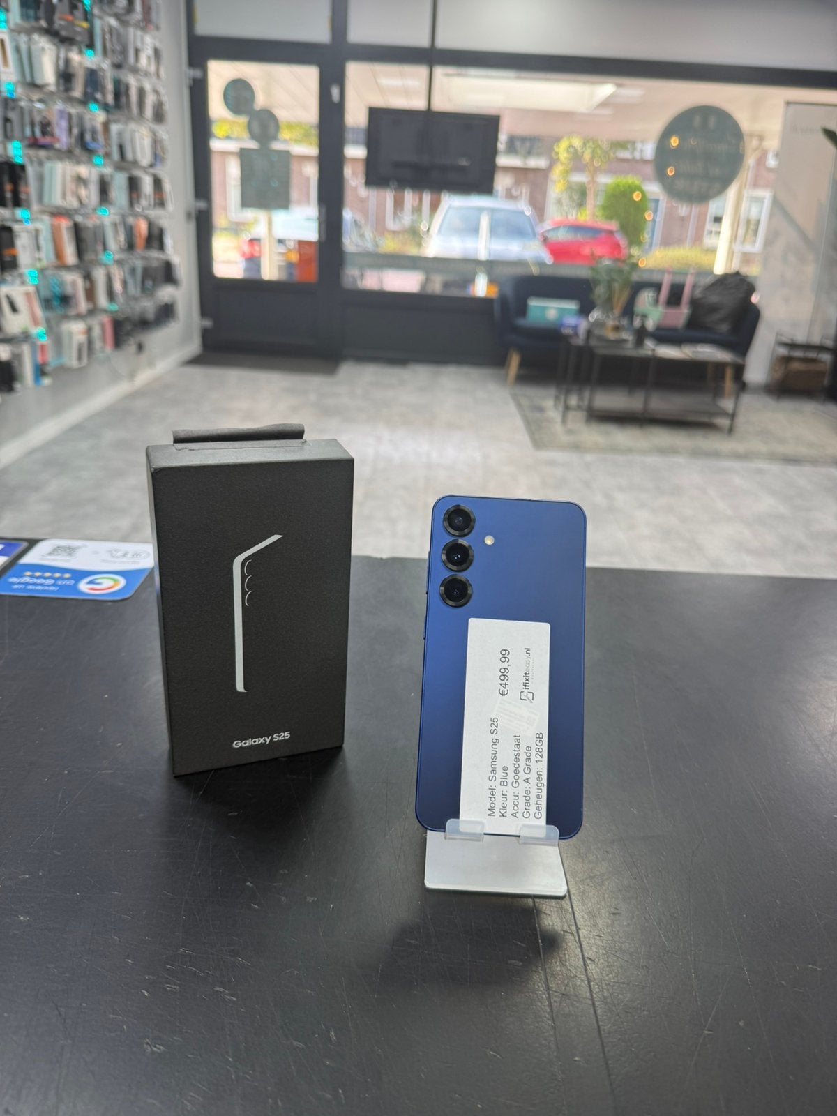 Foto 5 van Samsung S25 128GB Blauw  Prima staat! Scherm krasvrij!