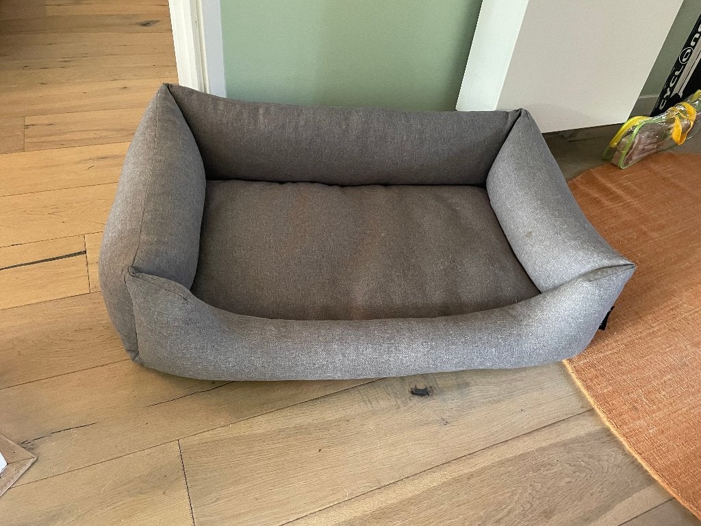 District 70 dog bed, Dieren en Toebehoren, Ophalen, Zo goed als nieuw, Overige