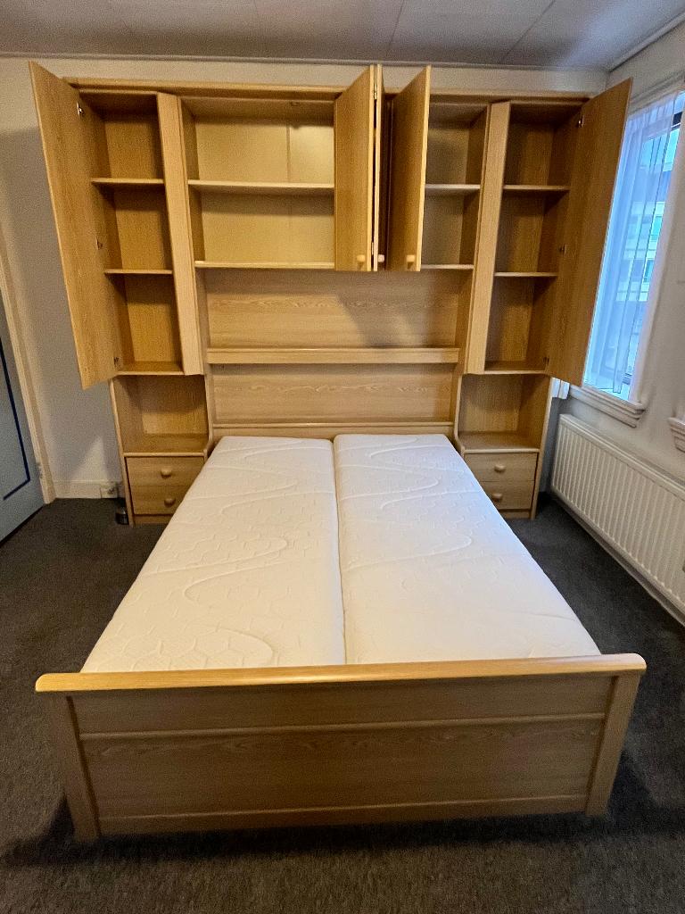 Bovenbouw slaapkamer, Ophalen, Gebruikt, Beige, Tweepersoons
