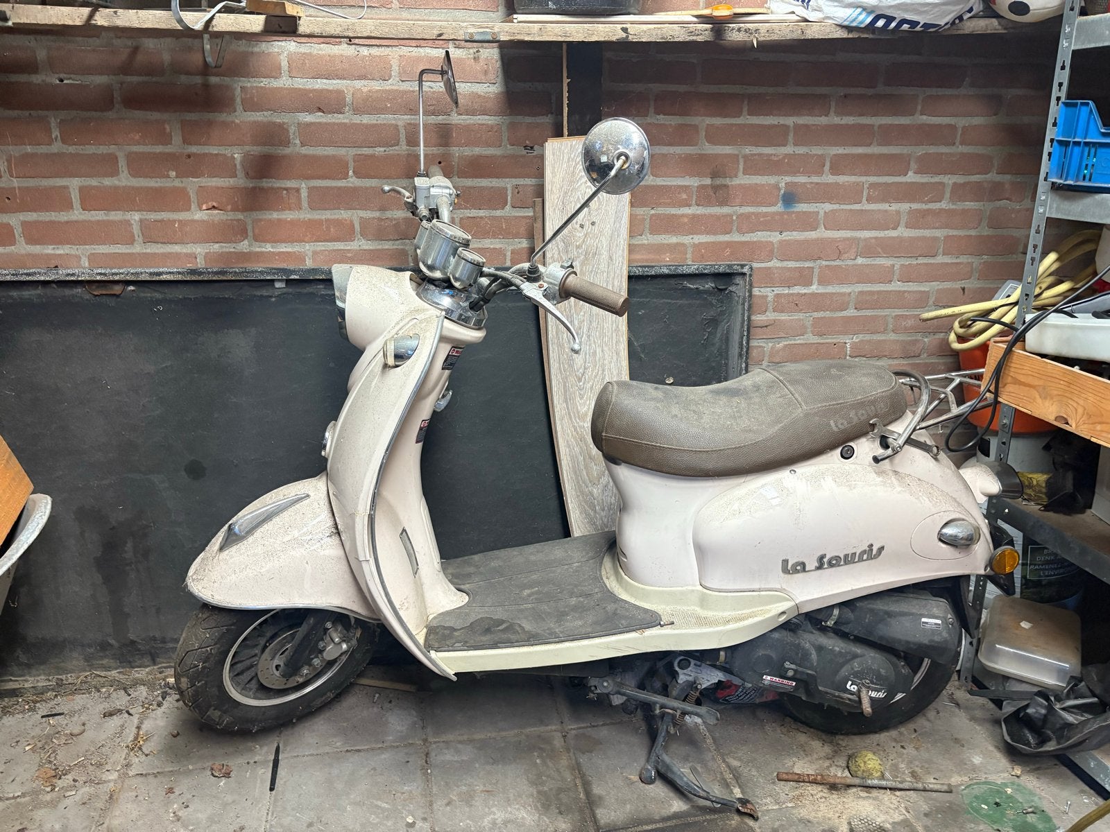 Dames scooter - Gebruikt, moet nagekeken worden, Ophalen, Gebruikt, Benzine, Overige merken