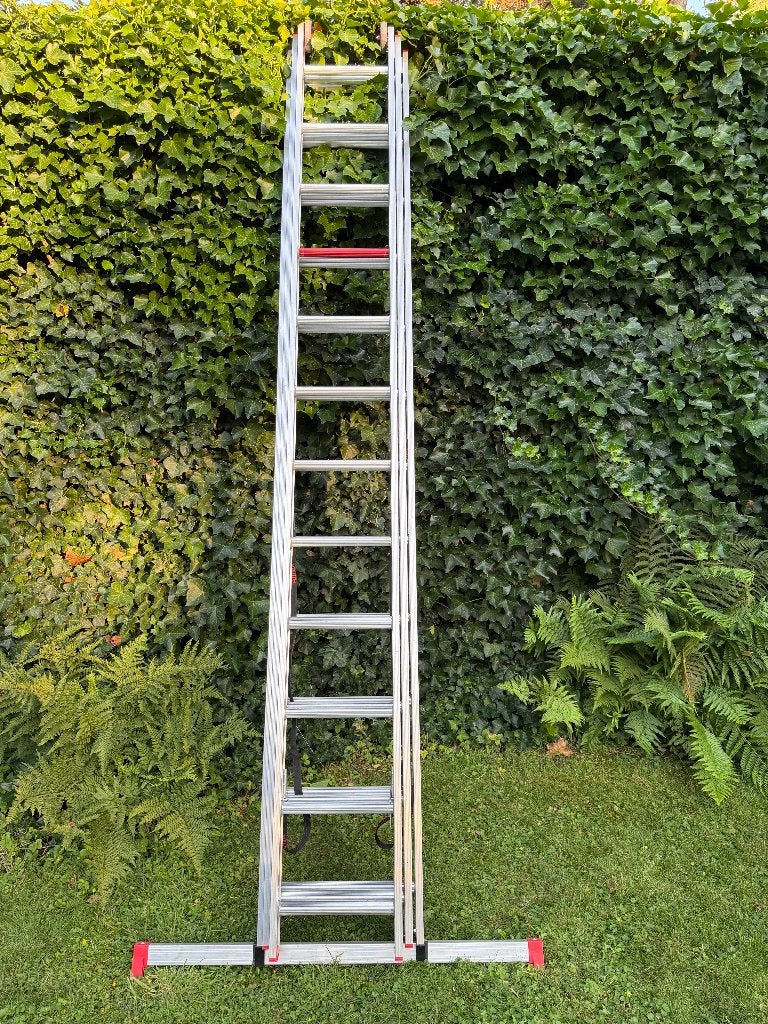Altrex All Round Ladder met 3x12 treden, Ophalen, Zo goed als nieuw, Ladder, Opvouwbaar of Inschuifbaar