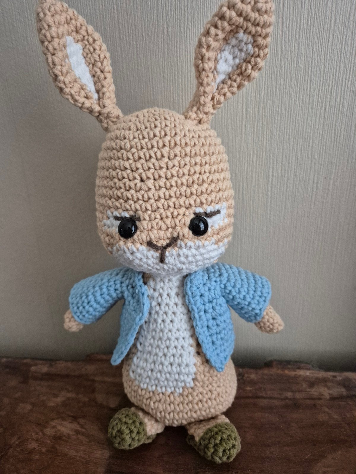 Gehaakte Pieter Konijn knuffel - handgemaakt, 20 cm, Ophalen, Klein (minder dan 20 cm), Handgemaakt, Overige karakters