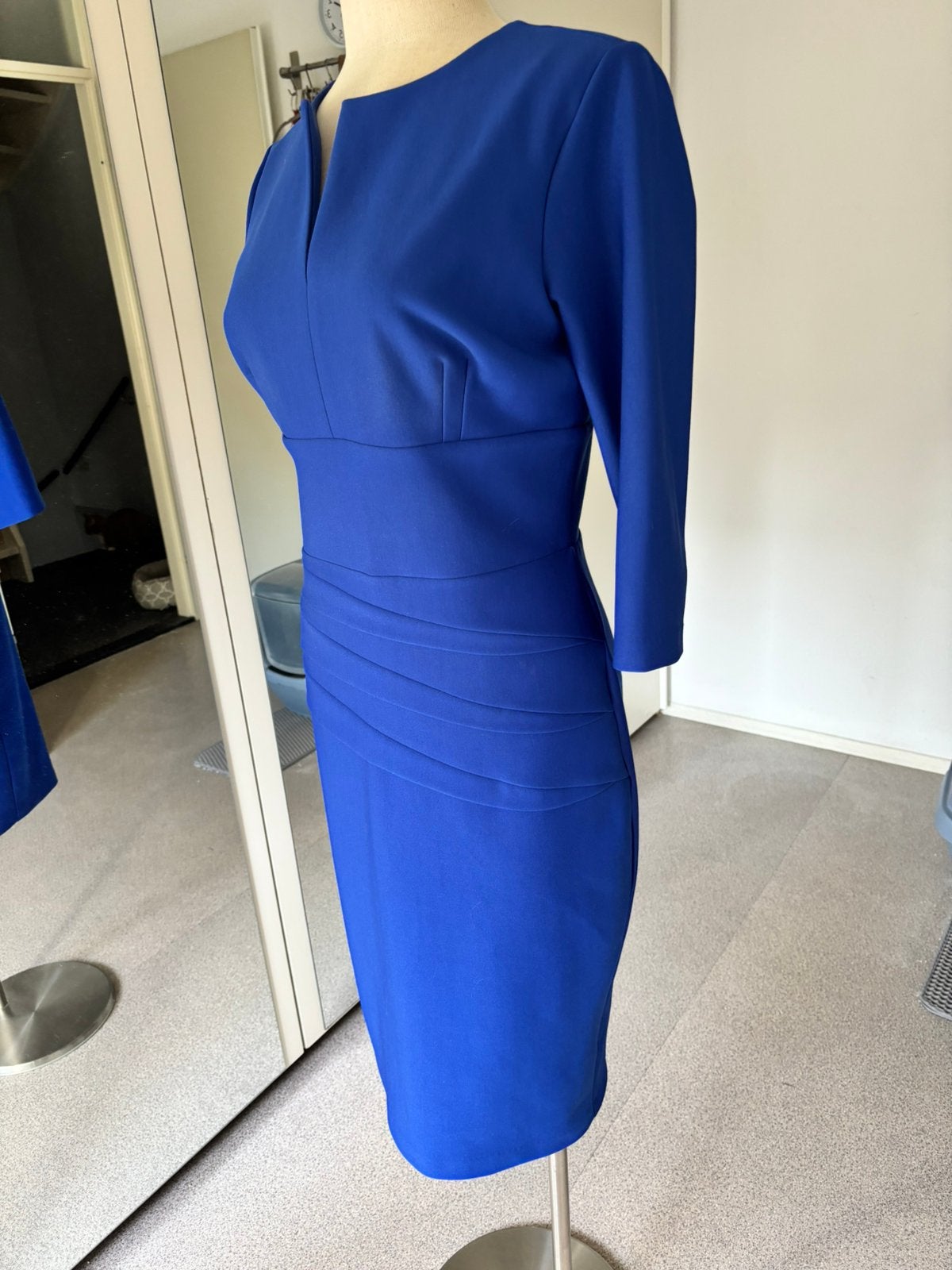 Diva Catwalk midi elegante  jurk Blauw medium, Kleding | Dames, Maat 38/40 (M), Galajurk, Blauw, Ophalen of Verzenden