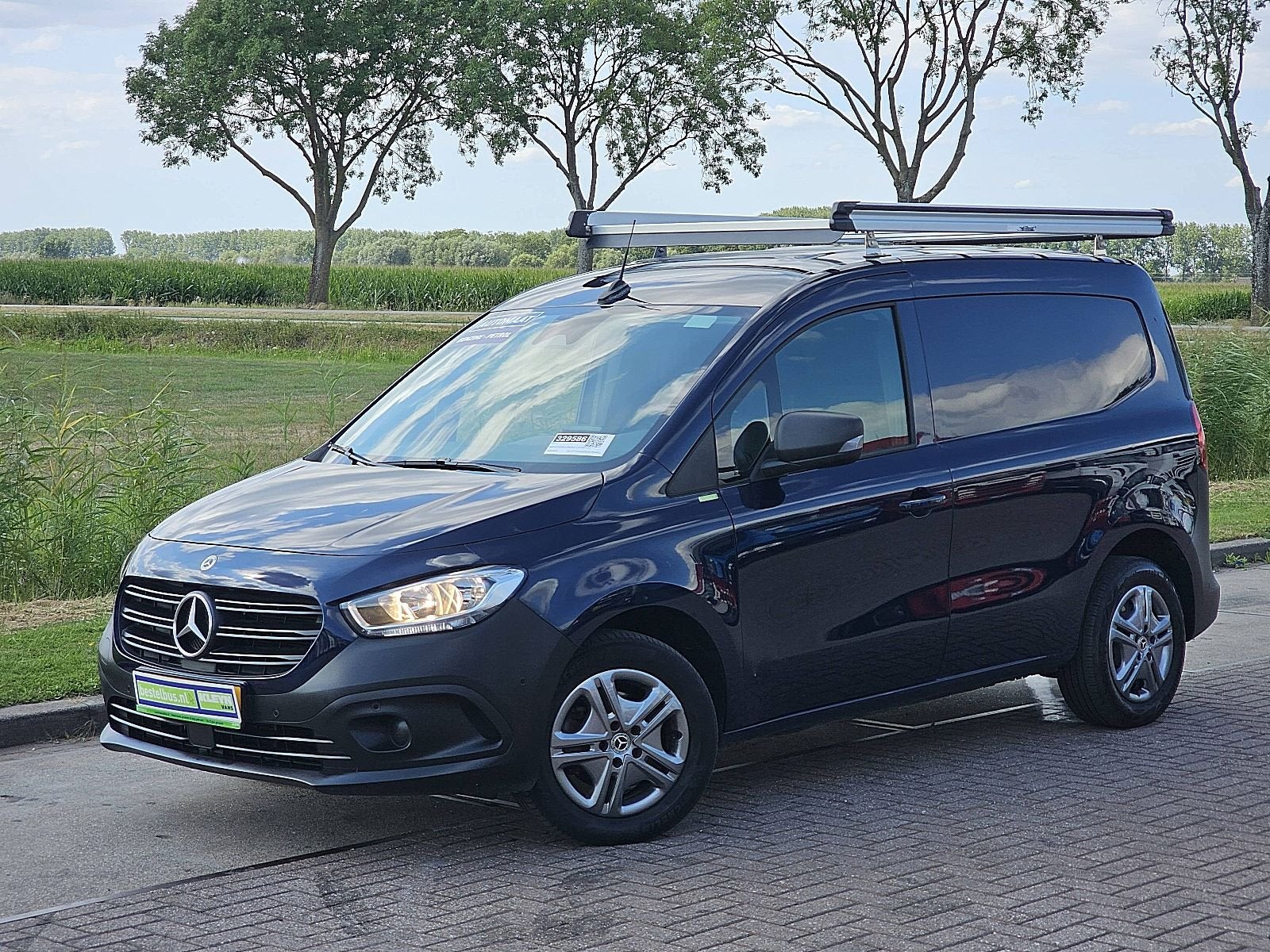 MERCEDES-BENZ CITAN 113 benzine automaat ac, Auto's, Automaat, Gebruikt, Euro 6, Blauw