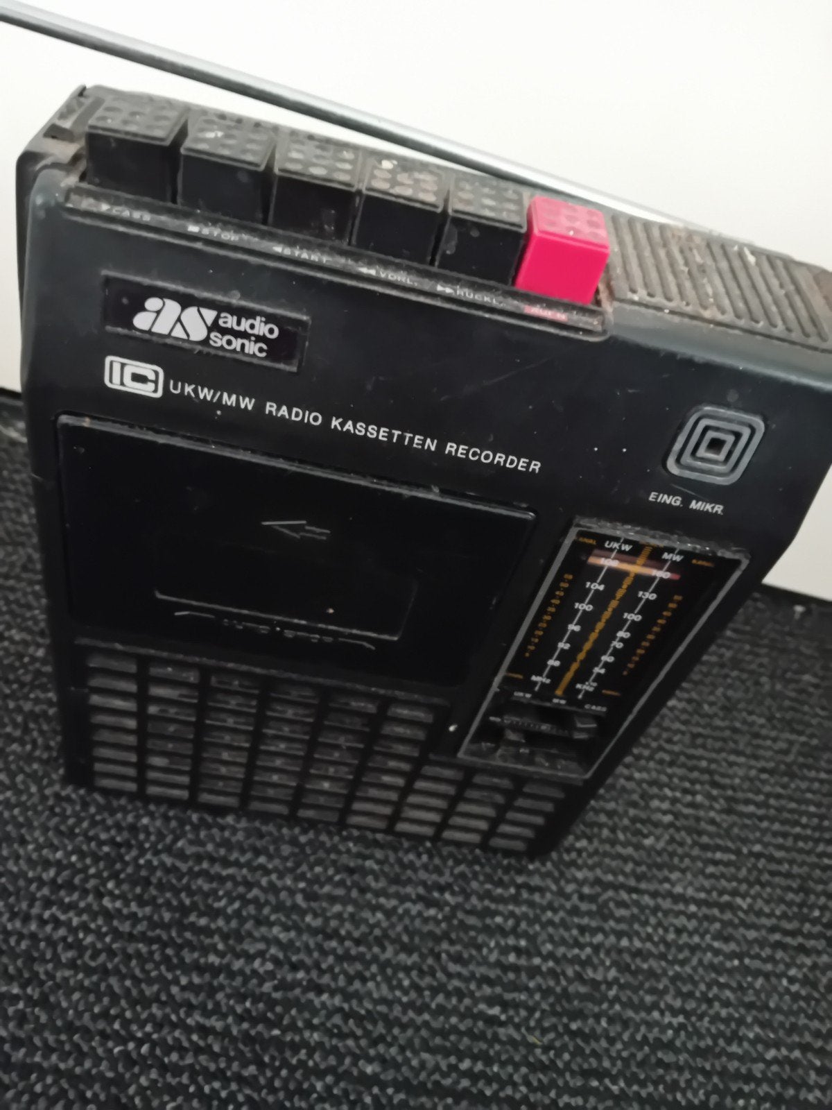 audiosonic radio, Ophalen of Verzenden, Gebruikt, Radio