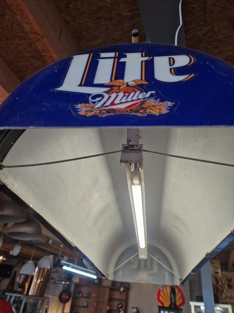 Usa  cafe lampen. lite miller. Budweiser, Ophalen, Gebruikt, Lichtbak of (neon) lamp