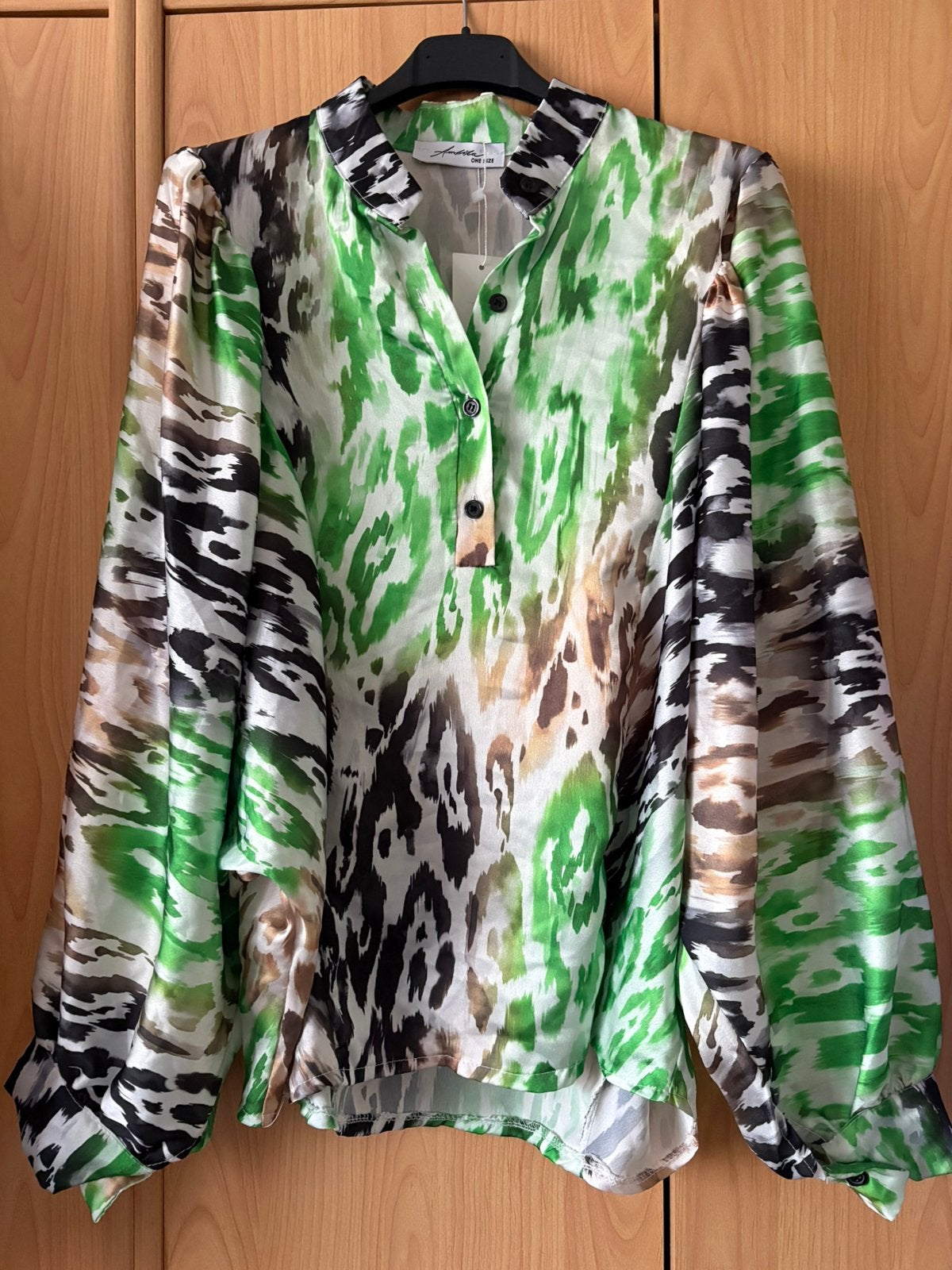 Mooie nieuwe blouse one size Ambika, Ophalen of Verzenden, Nieuw